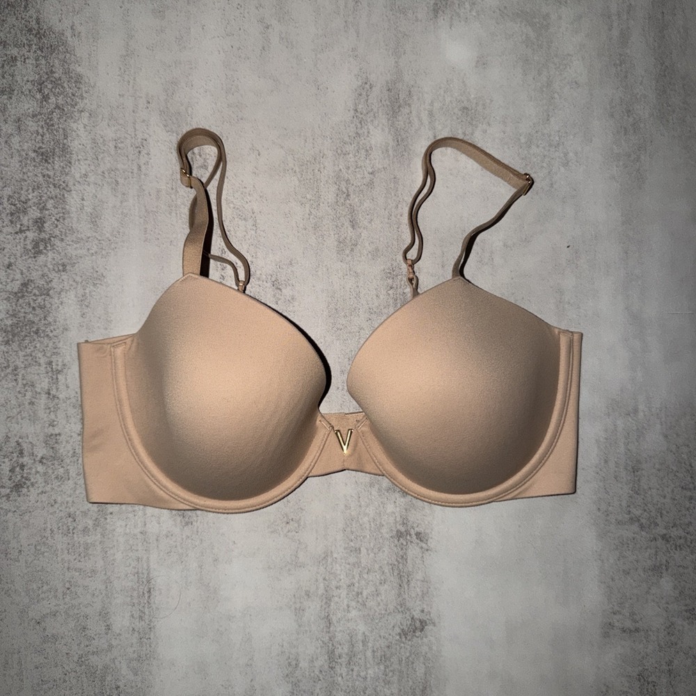 Victoria's Secret Lined Demi Smooth Nude Beige Bra Size 32DD Underwire
